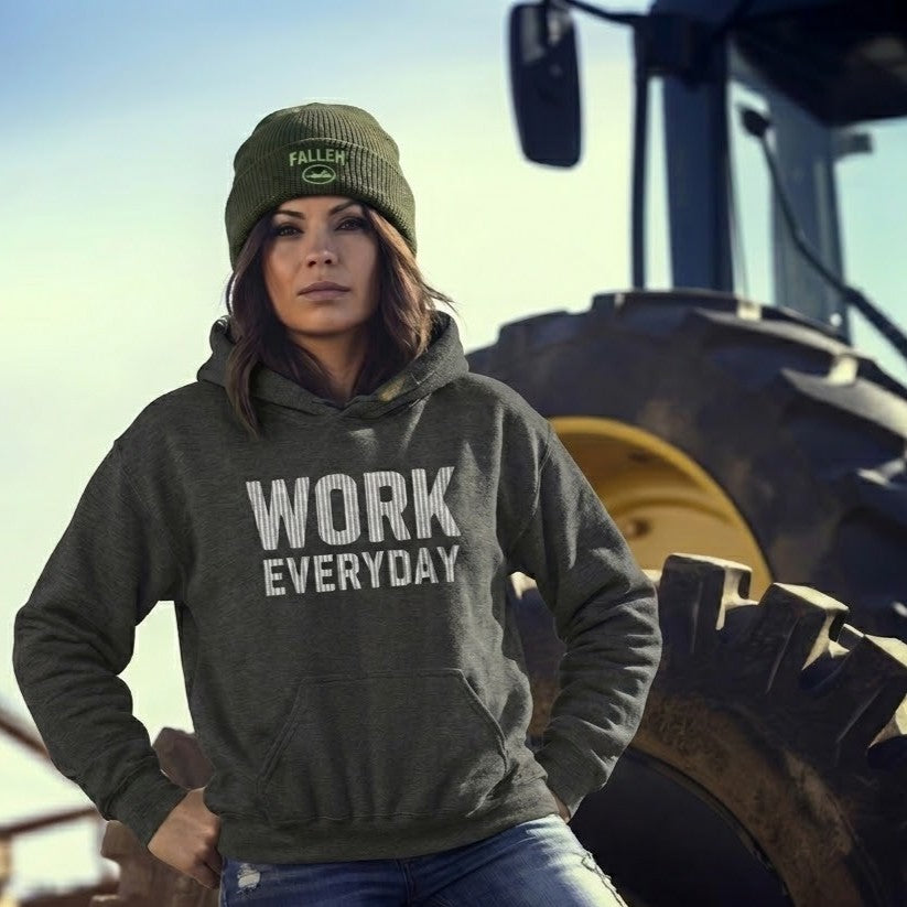 FALLEH HOODIE BEANIE  FOR WOMENTRACTOR MACHINERY MASSEY FERGUSON JOHN DEERE TRACTOR; IRELAND DUBLIN LONDON