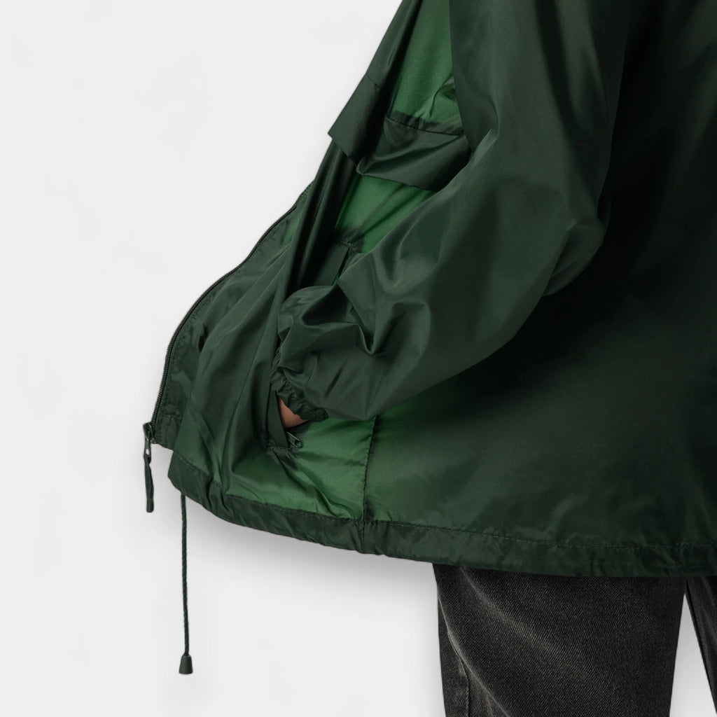 UNISEX WINDBREAKER, LIGHTWEIGHT WATER-REPELLENT JACKET, CASUAL SPORTY JACKET, OUTDOOR ADVENTURE WEAR, HIKING CAMPING RUNNING JACKET, ZIP CLOSURE, ELASTIC CUFFS, HOOD WITH DRAWSTRING, 2 ZIP POCKETS, REGULAR FIT JACKET, DURABLE POLYAMIDE FABRIC, OEKO-TEX CERTIFIED, PETA-APPROVED VEGAN, FASHIONABLE AND FUNCTIONAL OUTERWEAR, EVERYDAY ACTIVEWEAR, PREMIUM WINDBREAKER FOR MEN AND WOMEN, TRAVEL JACKET, ALL-WEATHER JACKET, COMFORTABLE AND STYLISH CASUAL JACKET, SPORTS AND OUTDOOR APPAREL